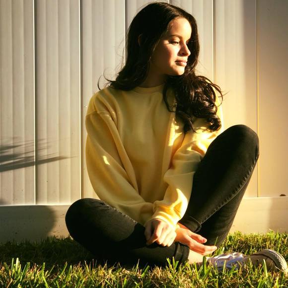 Meet your Posher, Jerilynn - Picture 1 of 1